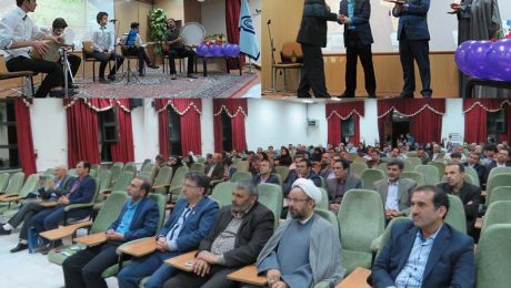 آیین تجلیل از اساتید برگزیده آموزشی دانشگاه دامغان