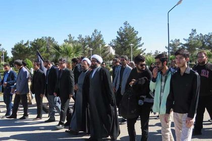 راهپیمایی جاماندگان اربعین حسینی در دانشگاه دامغان راهپيمايي جاماندگان اربعين حسيني در دانشگاه دامغان