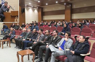 کارگاه فرصت ها و چالش هاي ادامه تحصيل و اشتغال در خارج از کشور در دانشگاه دامغان برگزار شد