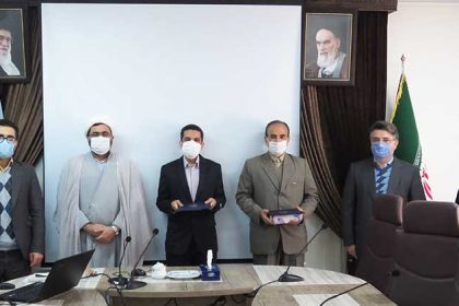مراسم تودیع و معارفه دبیر هم اندیشی استادان و نخبگان دانشگاه دامغان برگزار شد مراسم تودیع و معارفه دبیر هم اندیشی استادان و نخبگان دانشگاه دامغان برگزار شد